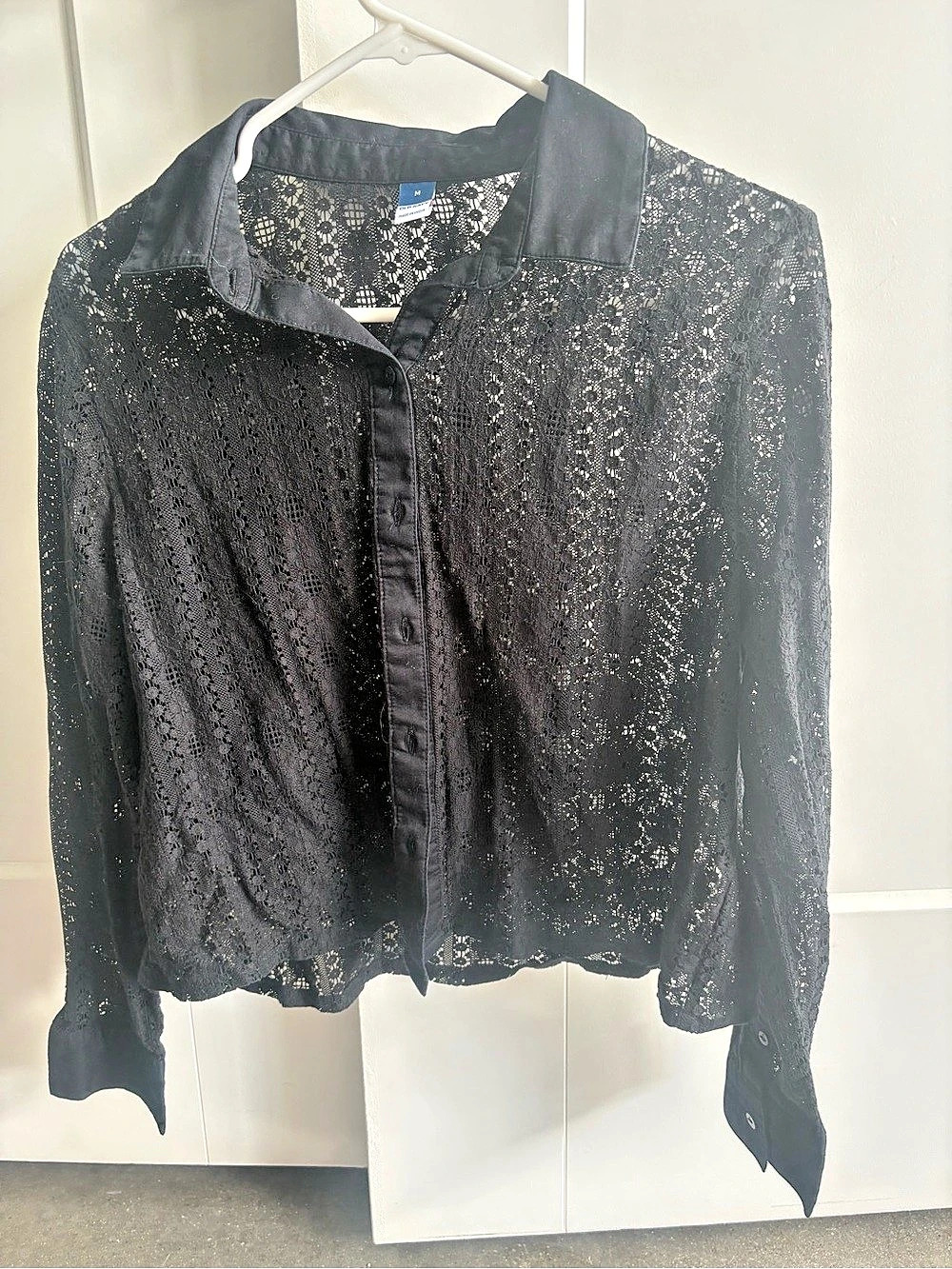 Old Navy Lace Blouse in Black